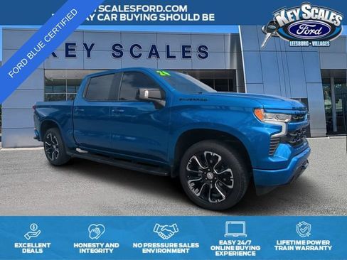 Used 2024 Chevrolet Silverado 1500 RST w/ Convenience Package II AWD/4WD image 1