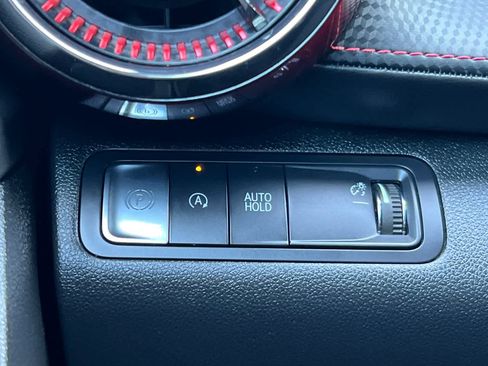 Used 2025 Chevrolet Equinox RS image 31