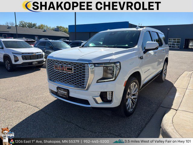 Used 2023 GMC Yukon Denali AWD/4WD image 1