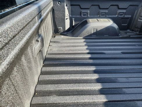 Used 2026 Chevrolet Silverado 1500 ZR2 image 36