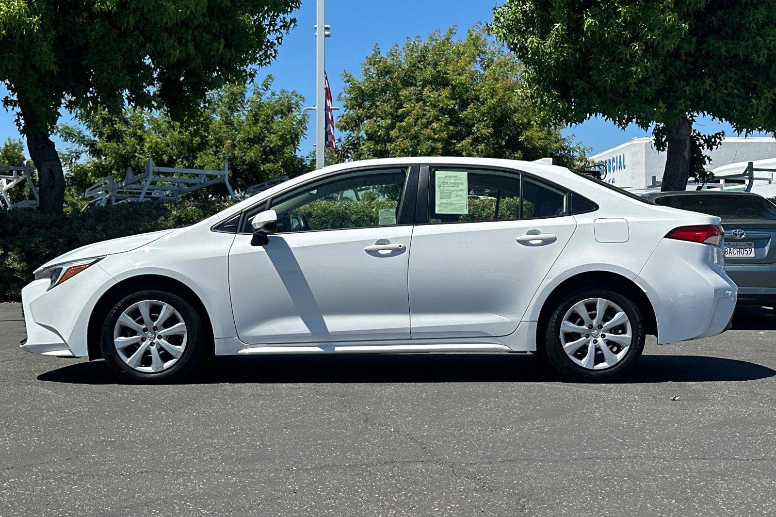 Used 2023 Toyota Corolla Hybrid Sedan FWD image 6