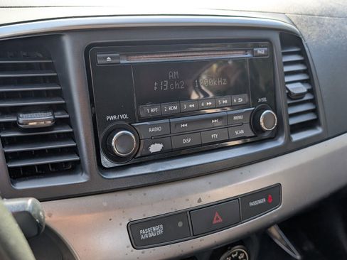 Used 2014 Mitsubishi Lancer ES image 22