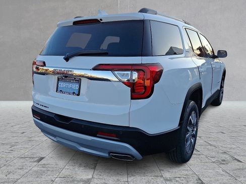 Certified 2023 GMC Acadia SLE w/ Driver Convenience Package image 10