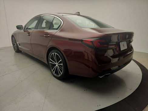 Certified 2023 BMW 530i w/ Premium Package RWD image 4