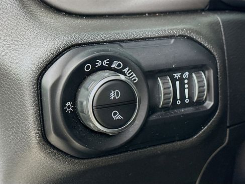 Certified 2021 Jeep Gladiator Sport image 10