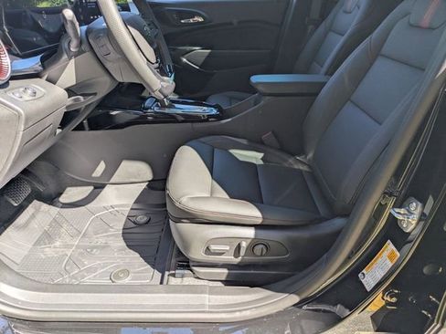 New 2026 Chevrolet Trax RS w/ Sunroof Package FWD image 10