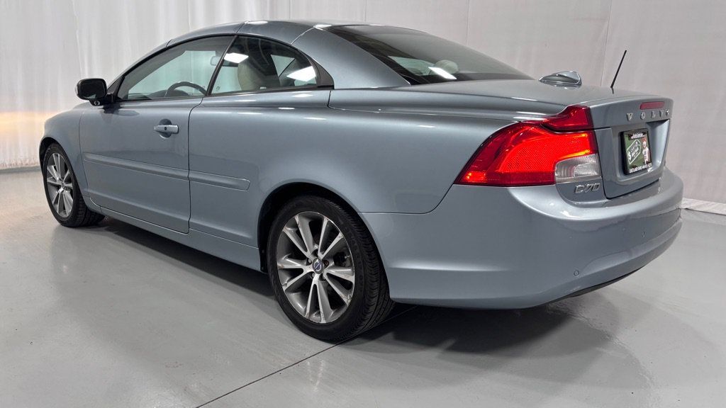 Used 2011 Volvo C70 T5 w/ Multimedia Pkg FWD image 7