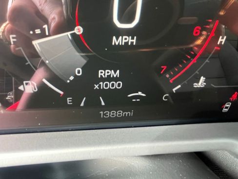 Used 2026 GMC Acadia AT4 w/ Super Cruise Package image 59