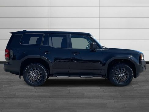 Used 2025 Toyota Land Cruiser 1958 image 2