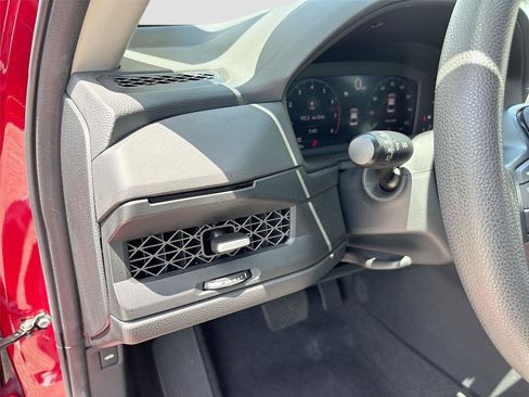 Certified 2024 Honda Accord EX image 11