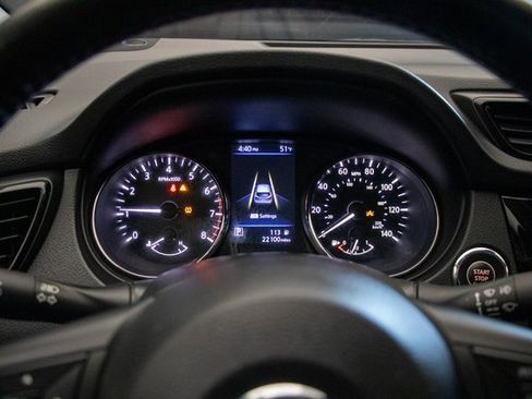 Used 2020 Nissan Rogue Sport SV w/ All-Weather Package image 30