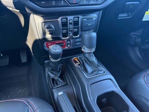 New 2026 Jeep Wrangler Unlimited Rubicon image 24