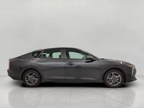 Used 2025 Kia K4 FWD image 12