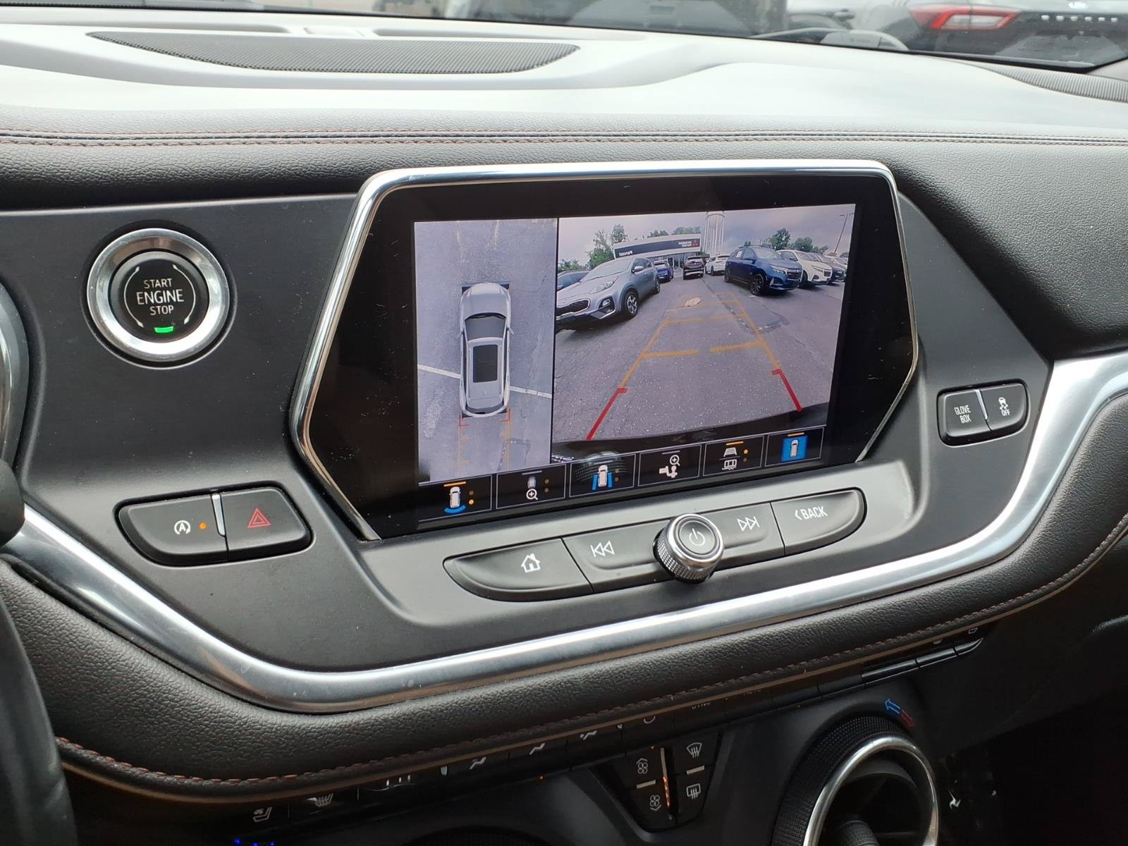 Used 2020 Chevrolet Blazer Premier w/ Driver Confidence II Package AWD/4WD image 21
