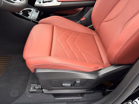 New 2026 BMW X2 xDrive28i image 15