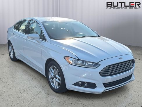 Used 2013 Ford Fusion SE FWD image 6