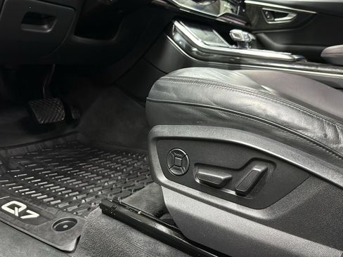 Used 2020 Audi Q7 3.0T Premium Plus w/ Premium Plus Package image 11