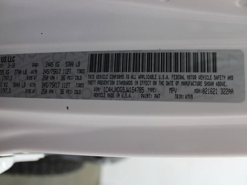 Used 2018 Jeep Wrangler Unlimited Sport image 40