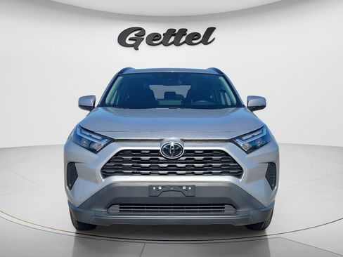 Certified 2022 Toyota RAV4 XLE w/ Convenience Package FWD image 2