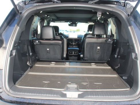 Used 2024 Honda Pilot TrailSport image 16