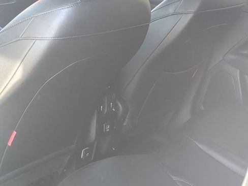 Used 2025 Jeep Compass Trailhawk AWD/4WD image 17