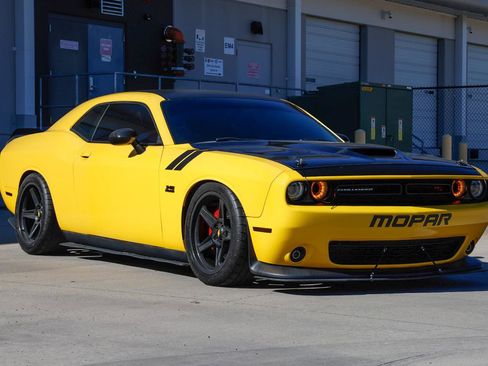 Used 2017 Dodge Challenger R/T w/ Sound Group image 14