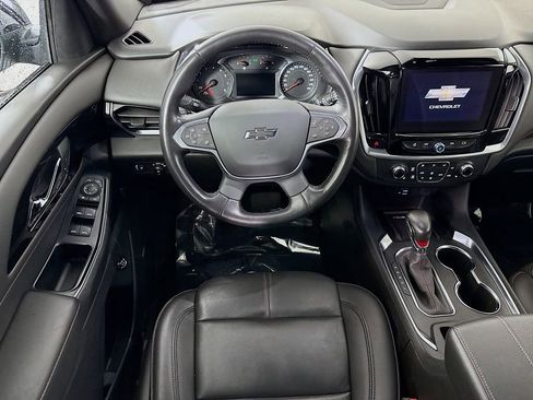 Certified 2022 Chevrolet Traverse RS image 25