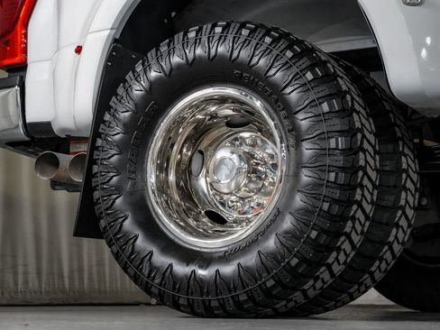 Used 2021 Ford F350 XLT w/ FX4 Off-Road Package AWD/4WD image 51