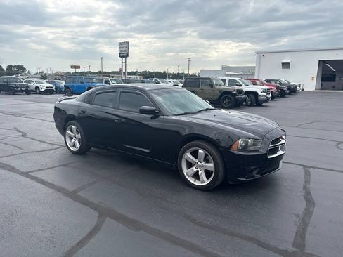 Used 2014 Dodge Charger R/T AWD/4WD image 9