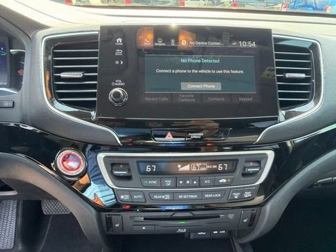Used 2022 Honda Pilot Touring image 28