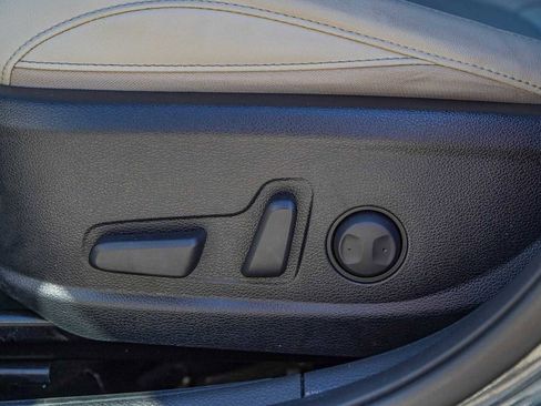 Used 2023 Kia Seltos SX image 25