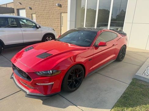 Used 2018 Ford Mustang GT w/ Black Accent Pkg RWD image 1