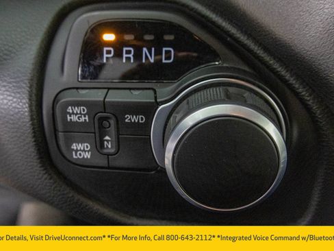 Used 2024 RAM 2500 Big Horn w/ Bed Utility Group image 30