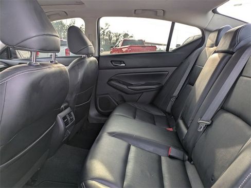 Used 2020 Nissan Altima 2.0 Platinum image 14