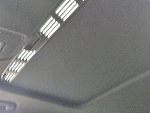 Certified 2022 Audi A4 2.0T Premium Plus w/ Premium Plus Package image 31