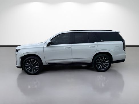 Used 2023 Cadillac Escalade Sport Platinum w/ Heavy-Duty Trailer Package AWD/4WD image 2
