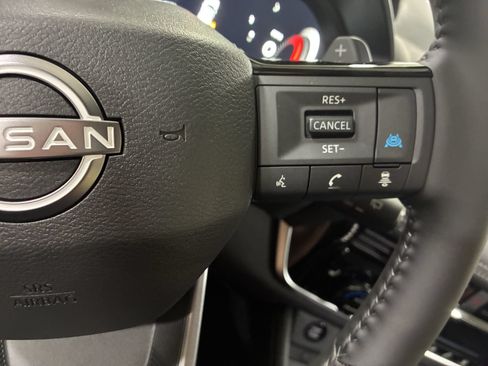 New 2026 Nissan Rogue Platinum AWD/4WD image 18