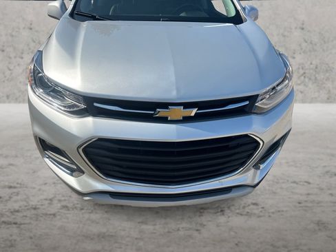 Used 2020 Chevrolet Trax Premier AWD/4WD image 13