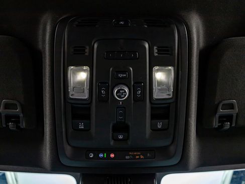 Used 2023 GMC Yukon Denali w/ Denali Reserve Package AWD/4WD image 28