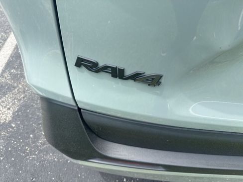 Used 2019 Toyota RAV4 Adventure w/ Cold Weather Package AWD/4WD image 5
