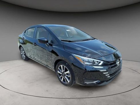 Certified 2025 Nissan Versa SV FWD image 7