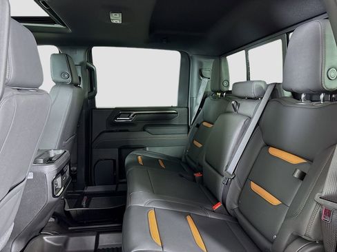 New 2026 GMC Sierra 2500 AT4 image 25