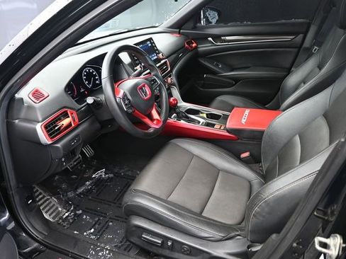 Used 2019 Honda Accord Sport image 14