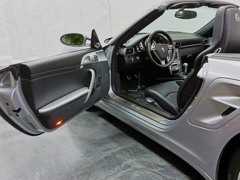 Used 2008 Porsche 911 Turbo image 66