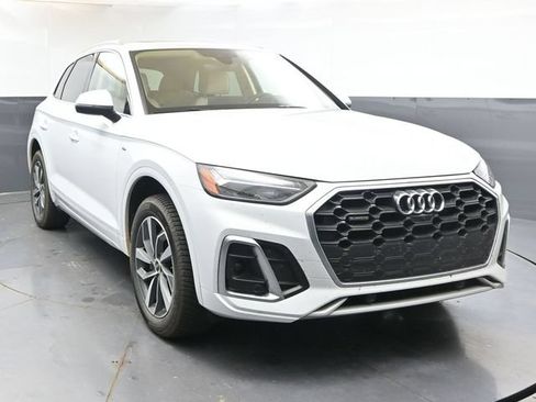 Used 2023 Audi Q5 2.0T Premium Plus w/ Premium Plus Package AWD/4WD image 8