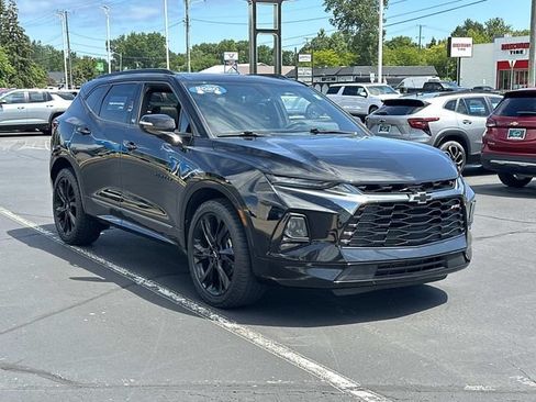 Used 2020 Chevrolet Blazer RS AWD/4WD image 2