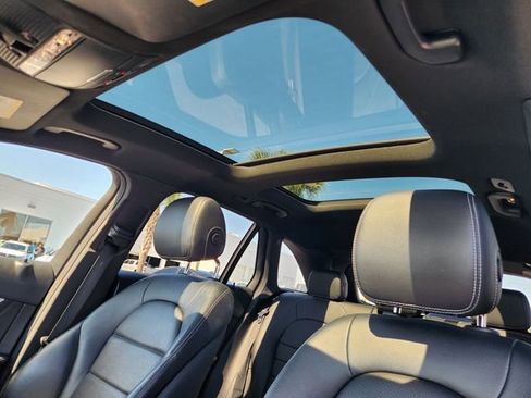 Used 2019 Mercedes-Benz GLC 300 image 23