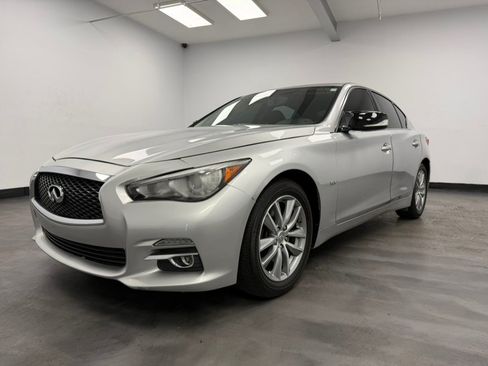 Used 2017 INFINITI Q50 3.0t Premium AWD/4WD image 3