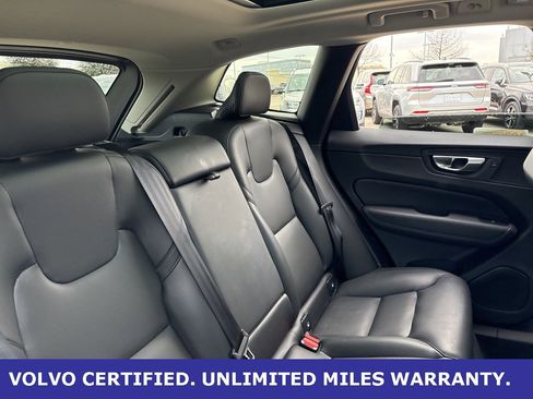 Certified 2025 Volvo XC60 B5 Core image 10