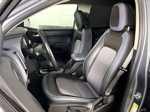Used 2019 Chevrolet Colorado Z71 image 8